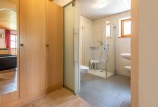 Hotel Gasthof Messnerwirt - Barrierefreies Bad Zimmer 4