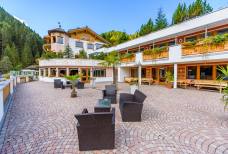 Hotel Schwarzenbach - Terrasse