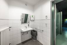 Aquaprad Visitor Centre - Toilet in the basement