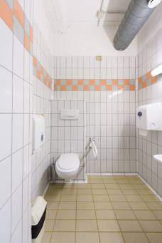 Piscina coperta Meranarena - Bagni riservati ai disabili