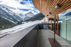 Naturatrafoi National Park Visitor Centre – Panoramic terrace