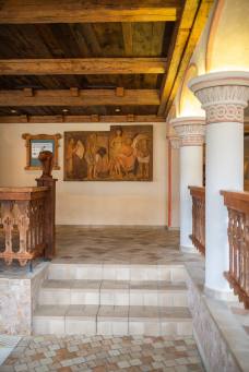Hotel Ansitz Jakoberhof - Stufen zum Hallenbad
