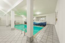 Apartment Riederhof - Hallenbad