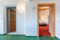 Bad Moos Dolomites Spa Resort - Aufzug Residence Mühlenhof