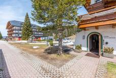 Hotel Kreuzbergpass - Hallenbad und Wellness