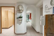Hotel Kreuzbergpass - Hallenbad und Wellness