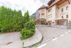 Hotel Alte Mühle a Campo Tures - Rampa per l'entrata principale