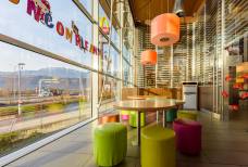McDonalds Bozen: Kindersaal und Spielraum