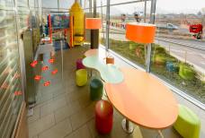 McDonalds Bozen: Kindersaal und Spielraum