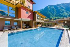Hotel Tonzhaus - Piscina