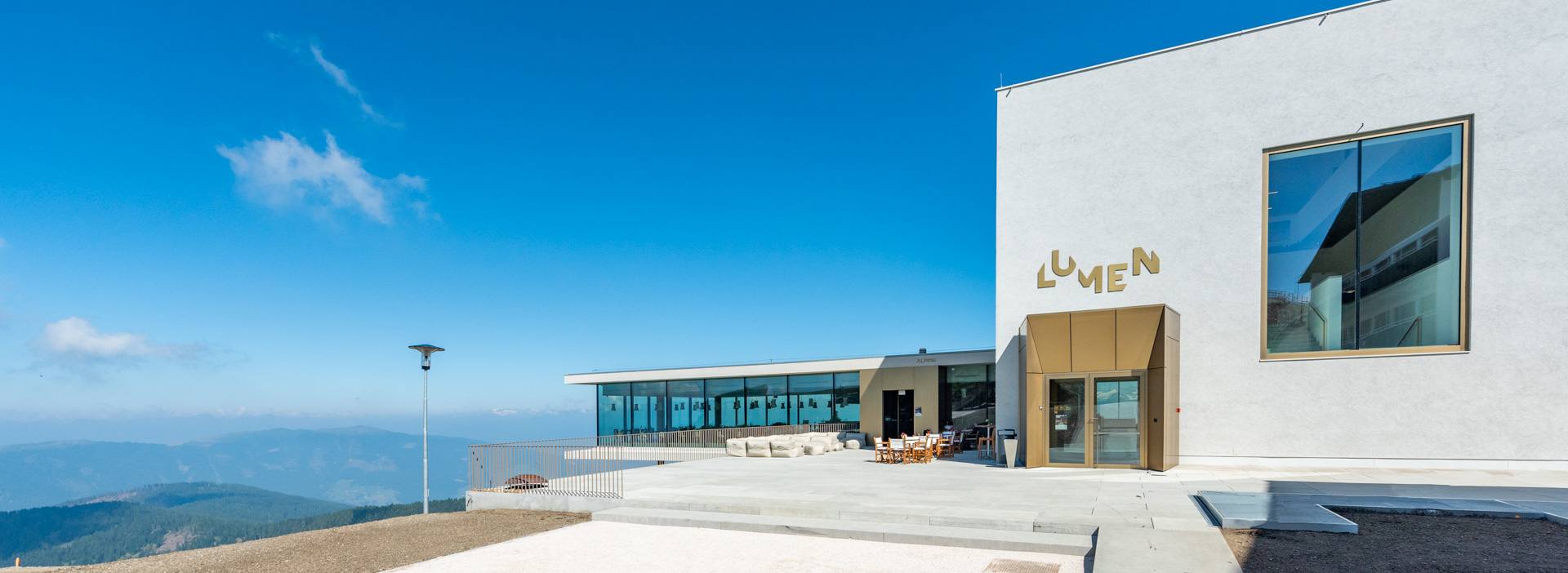 AlpiNN Food Space & Restaurant
