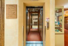 Fahrstuhl Zimmer