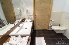 Naturhotel Waldruhe - Badezimmer